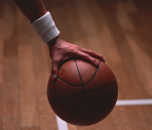 关于西汉姆训练开放日，窗口期篮板制胜引欢呼，全明星赛在即，训练强度明显提升的信息-九游